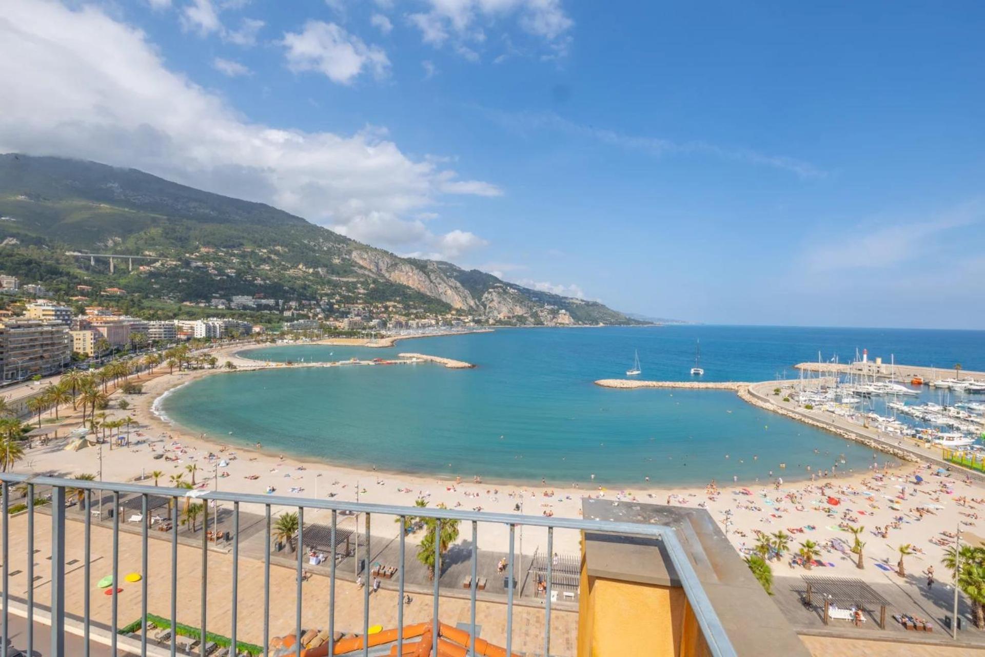 Vieille Ville De Menton Exterior photo